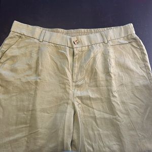 Torrid. Green linen light weight wide leg pants. Size 22 tall. New with tags.